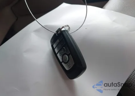 2021 Ford Escape Sel z USA, uszkodzony, nr VIN 1FMCU0H64MUA63896